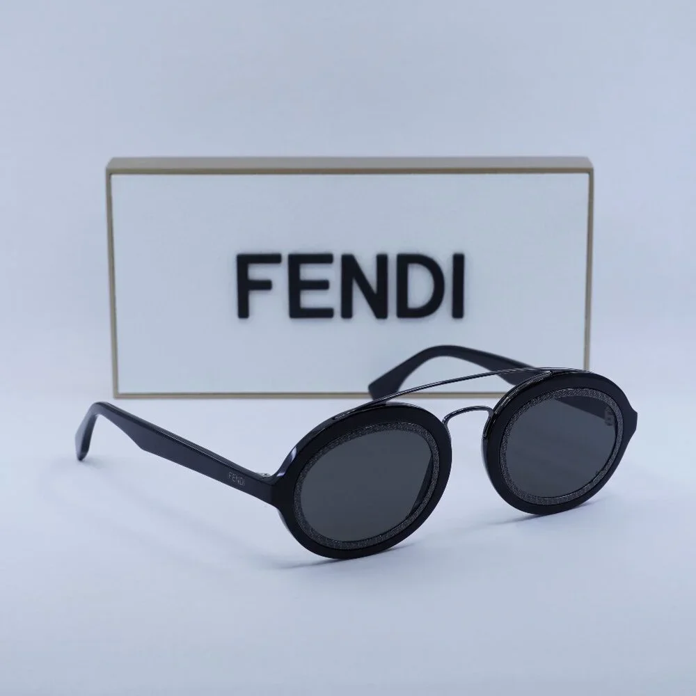 Final Price! Fendi FE40094I 01A Black Smoke Sunglasses - Picture 9 of 10